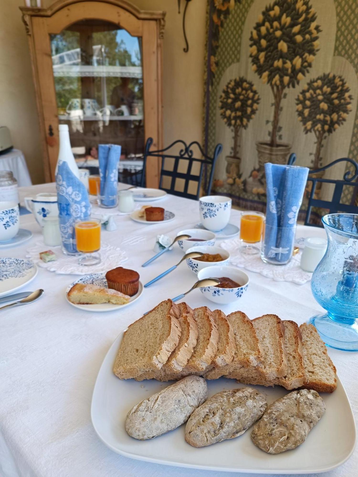 Bed and Breakfast Ô Tilia d'Azur à Roquefort-les-Pins Extérieur photo